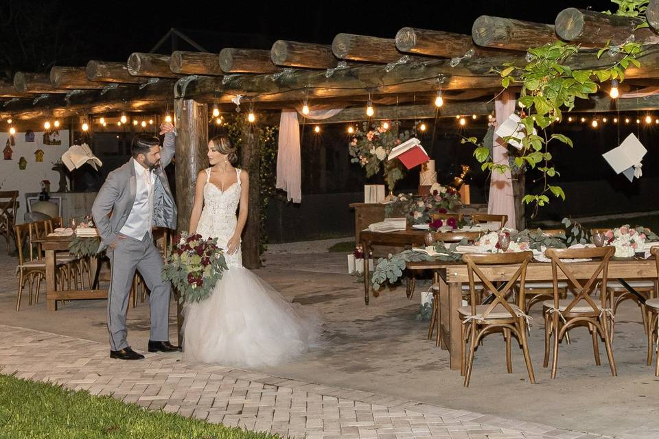 Romantic book theme