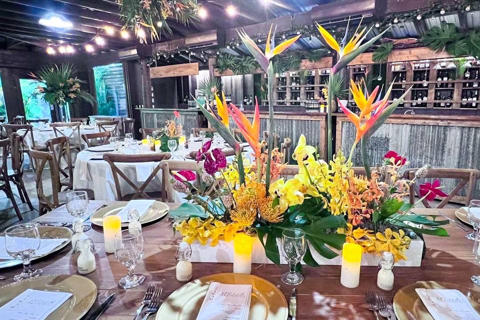 Tropical center piece