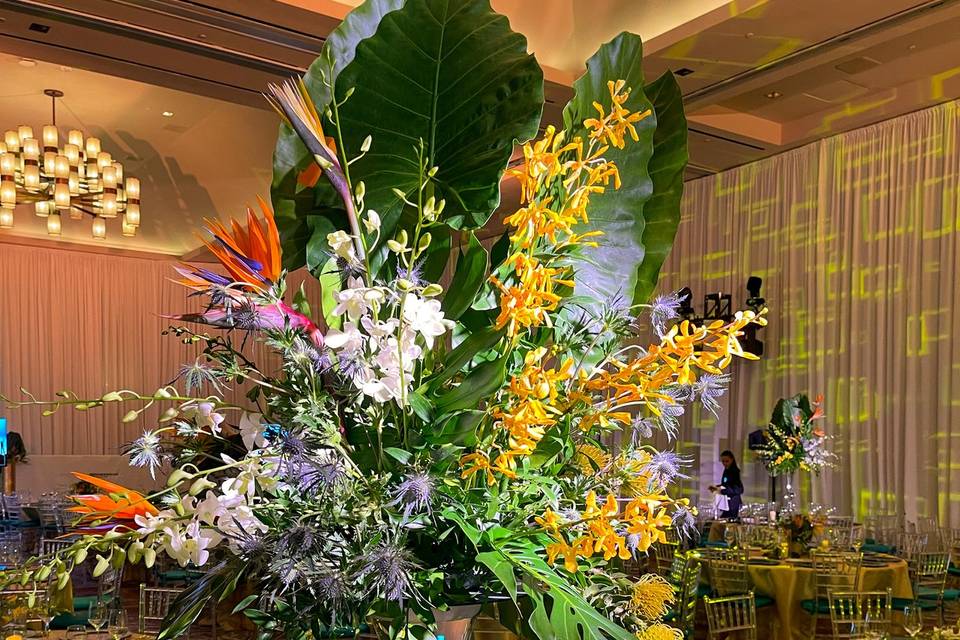 Tropical center piece
