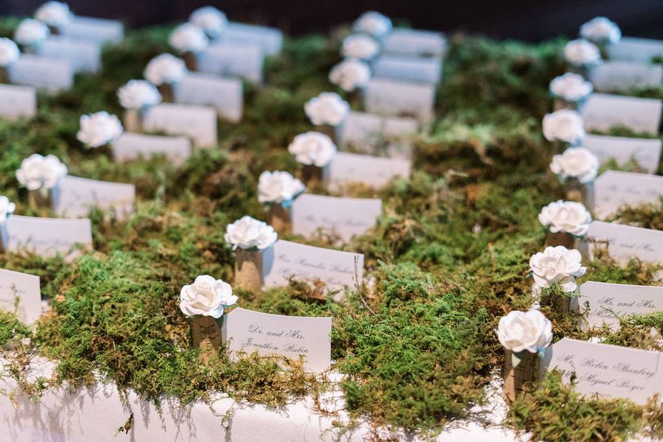 Custom garden place cards