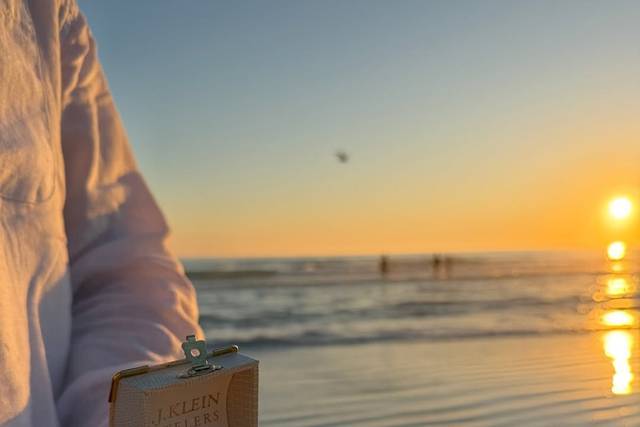 Say yes at Sunset