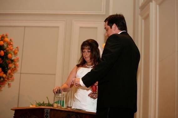 Destination Weddings of Michigan.....Michigan's Best Award-winning Wedding Officiant