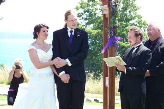 Destination Weddings of Michigan.....Michigan's Best Award-winning Wedding Officiant