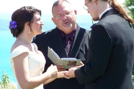 Destination Weddings of Michigan.....Michigan's Best Award-winning Wedding Officiant