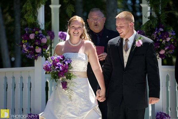 Destination Weddings of Michigan.....Michigan's Best Award-winning Wedding Officiant