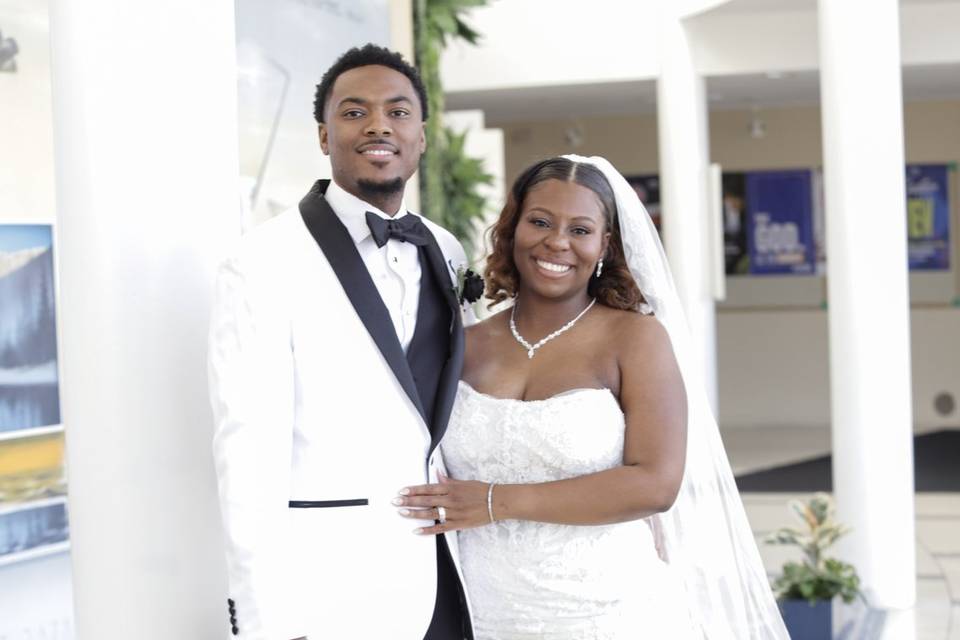 Timeless bride and groom portr