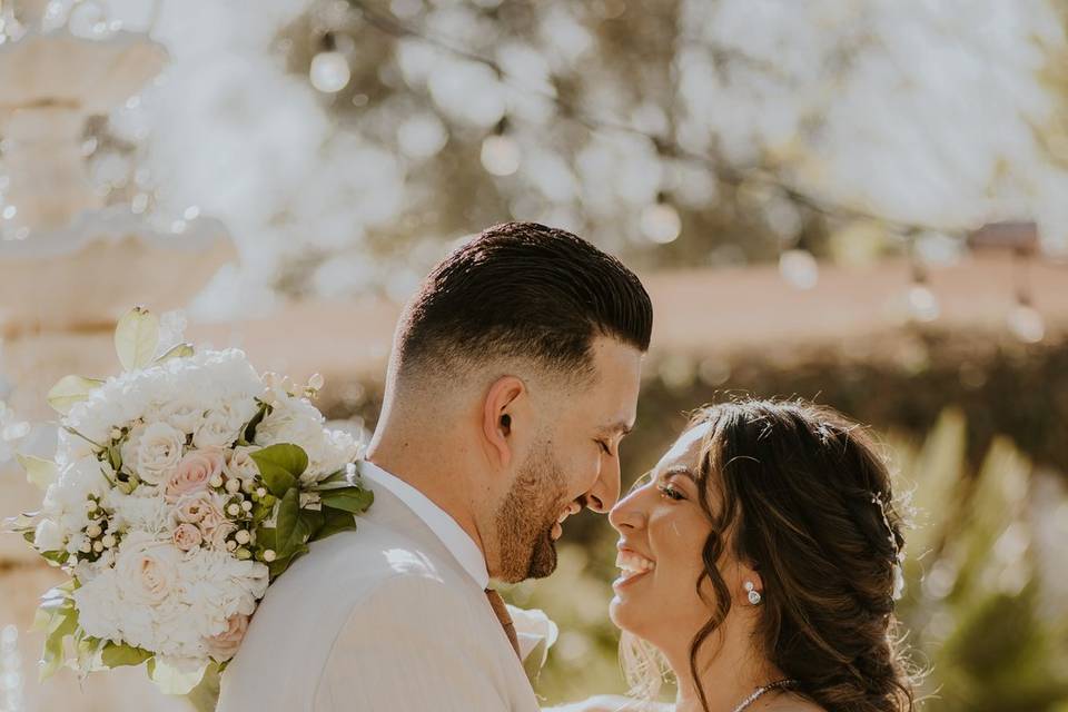 Bride and groom hacienda