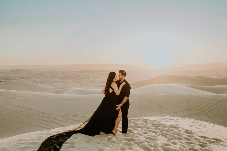 Desert couple photos