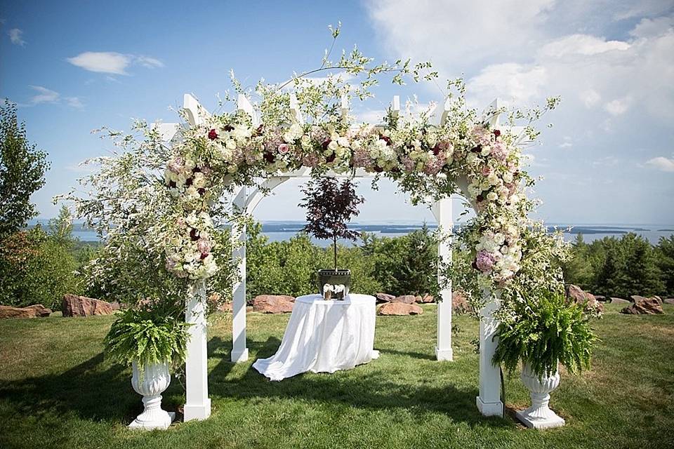 Ceremony arbor