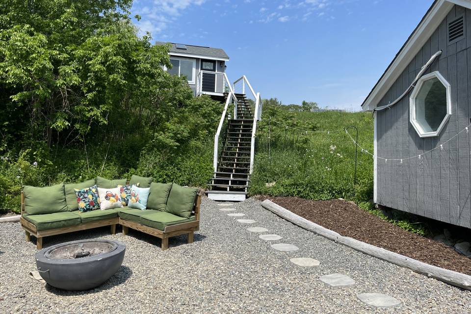 Honeymoon Cottage Patio