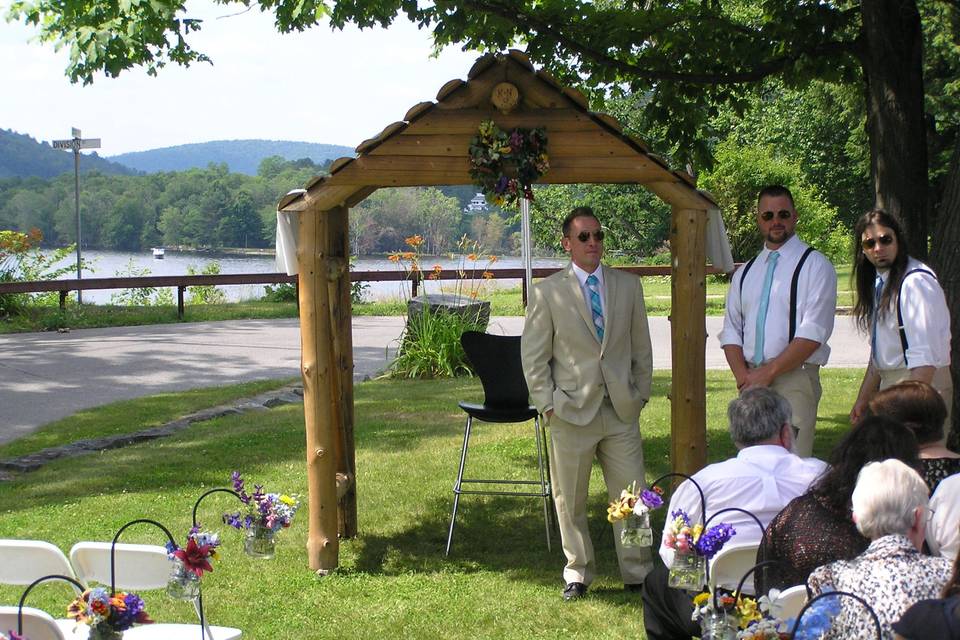 Ceremony arbor