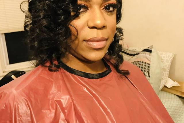 Wash and curl with makeup