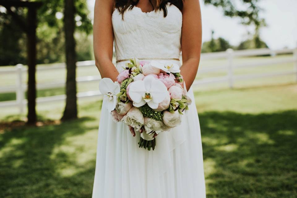 Hawk Flowers and Gifts