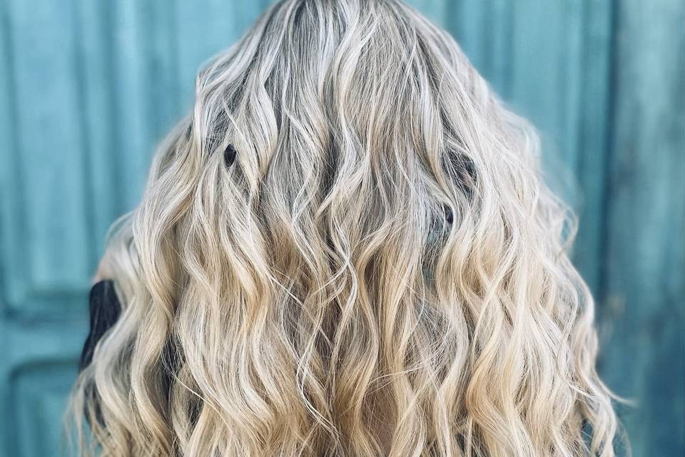 Blonde babe
