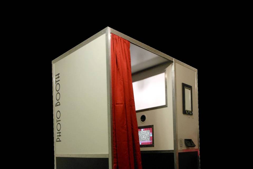 Photo Booth Features:
Custom Backdrops
12 Megapixel DSLR Camera
Studio Strobe Modelling Light
Touch Screen Activated
Commercial Quality Photos Ready in Seconds