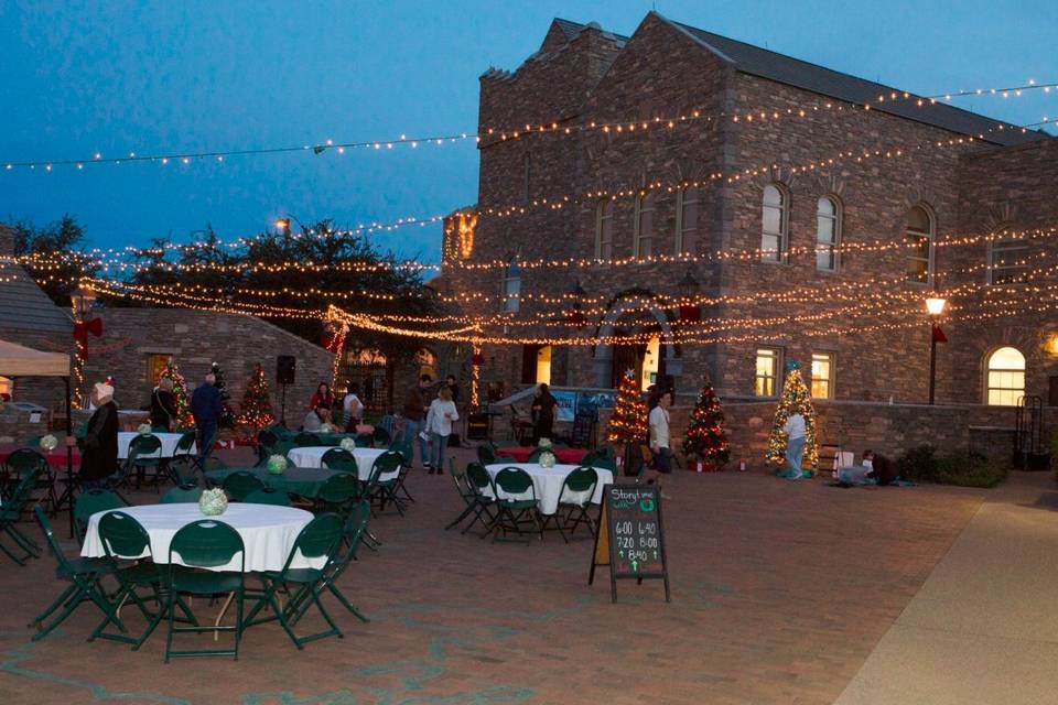 Irish Cultural Center and McClelland Library