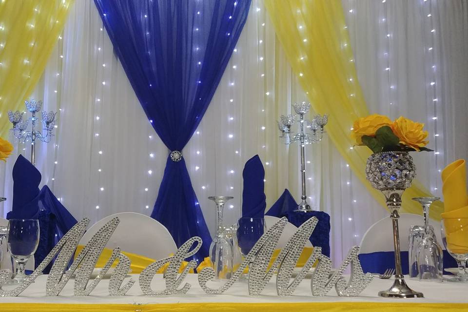 Head table decor