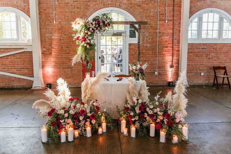 Sweetheart table