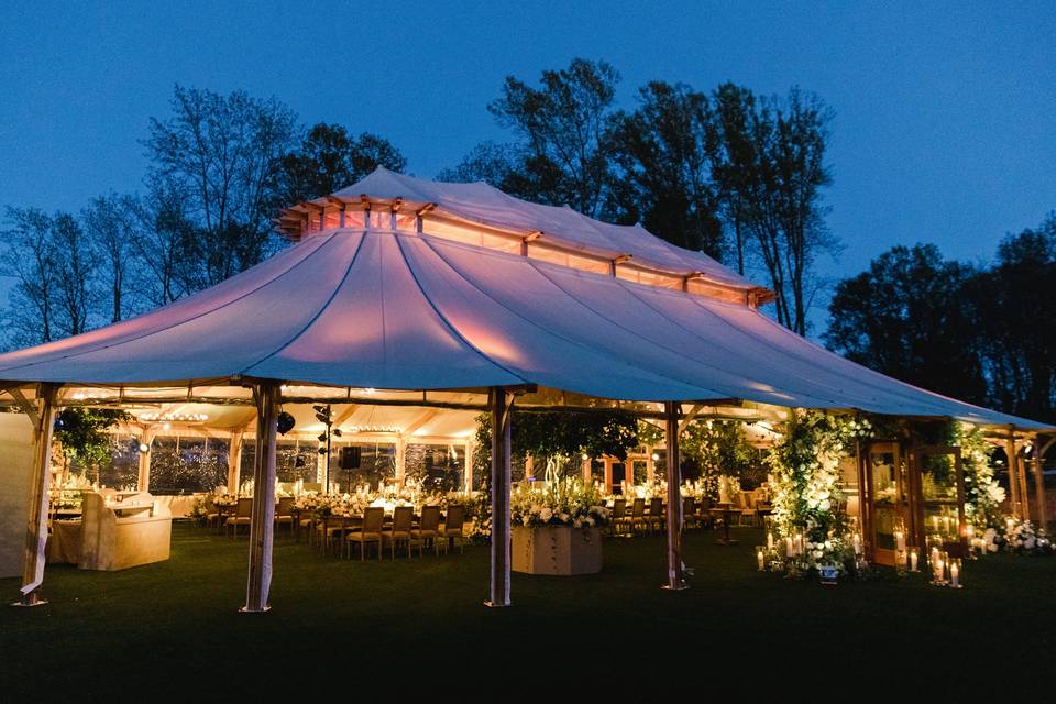Elegant event tent