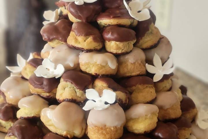 Croquembouche