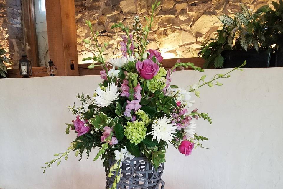 PLACE CARD TABLE