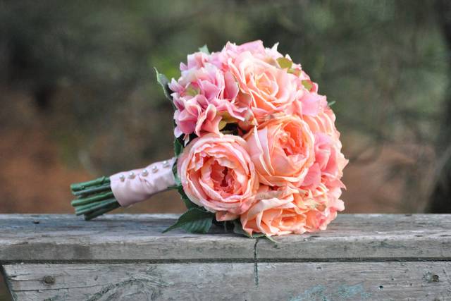 Flowers By Wendy Carol