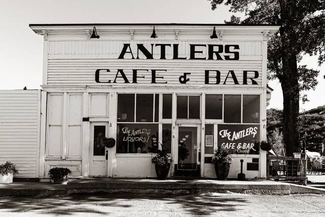 Antler's Cafe and Bar