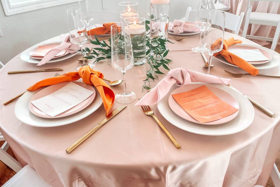 A summer soirée tablescape