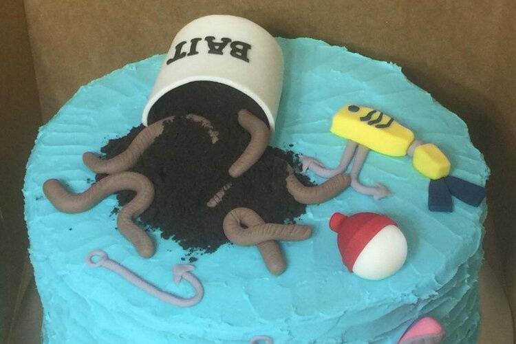 Fishing cake