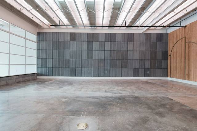 Main Space w/ Natural Light