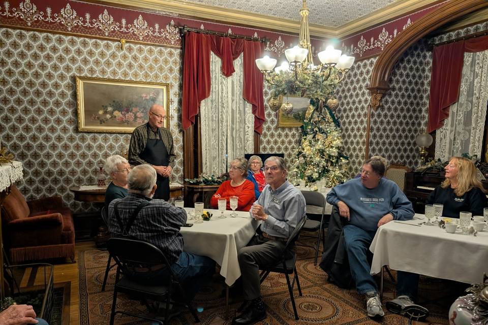Sample seated dinner setup