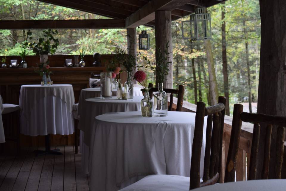 Cozy pubs on barn porch