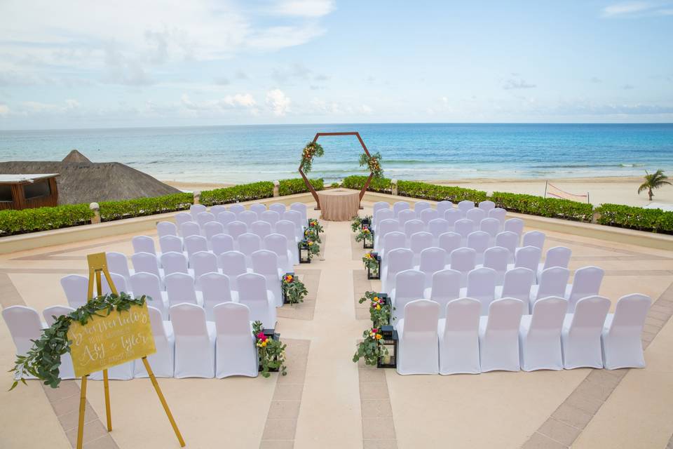 Terrace overlooking the ocean