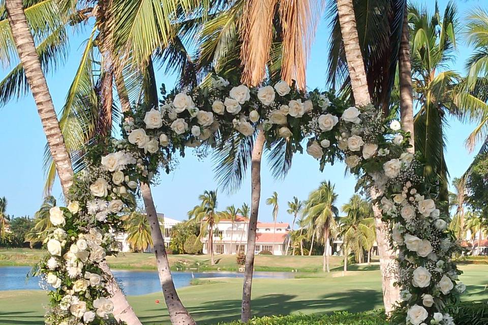 Wedding circle