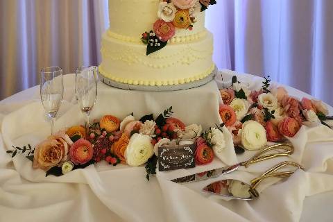 5 Tier cake with fresh florals