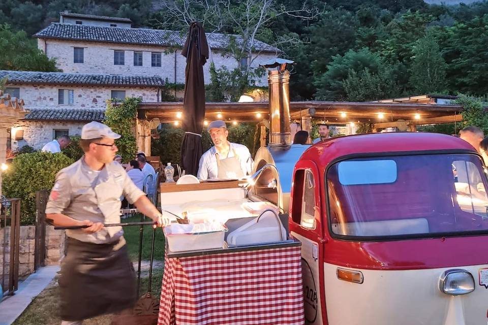 Pizza party with live cooking