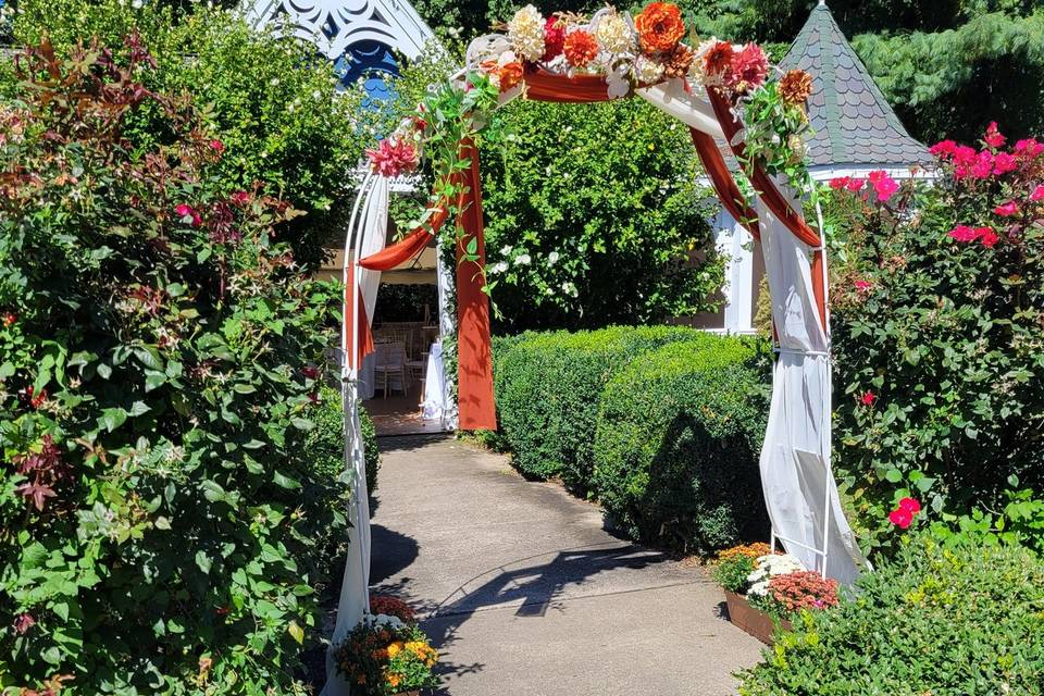 Beautiful Arbor