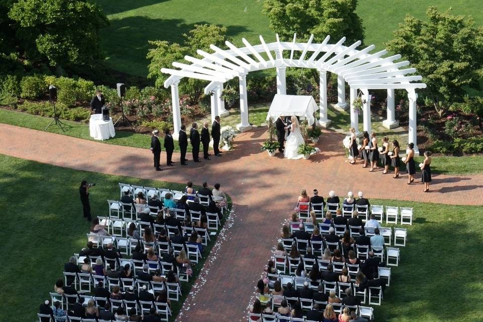 Outdoor ceremony