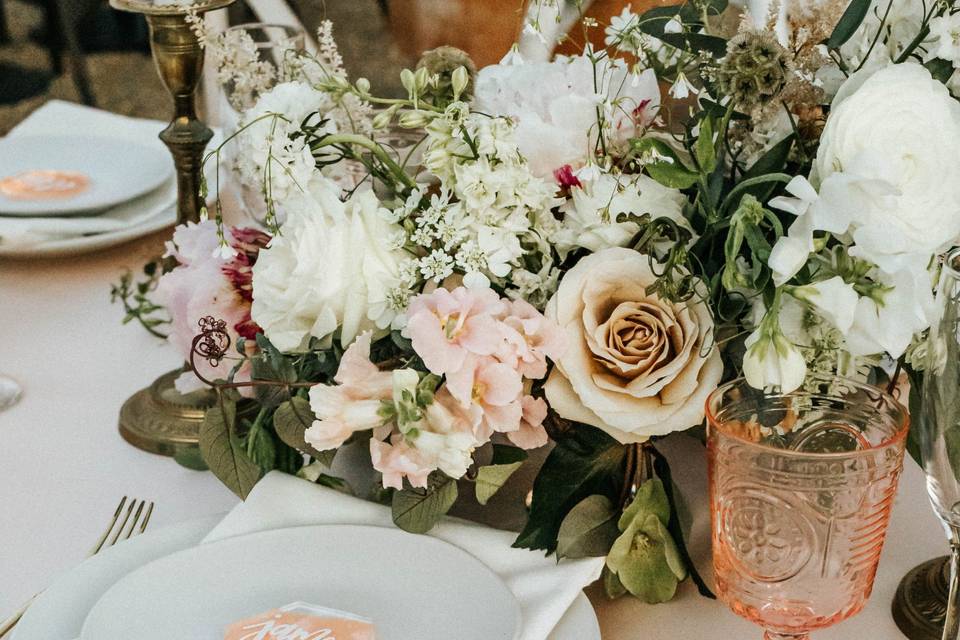 Tablescape