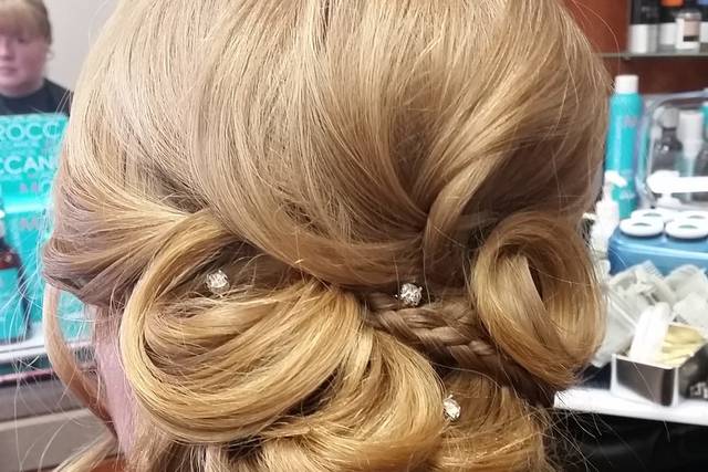 Bridal up do
