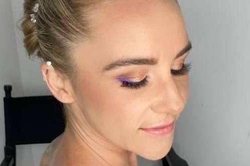 Purple and bronze makeup