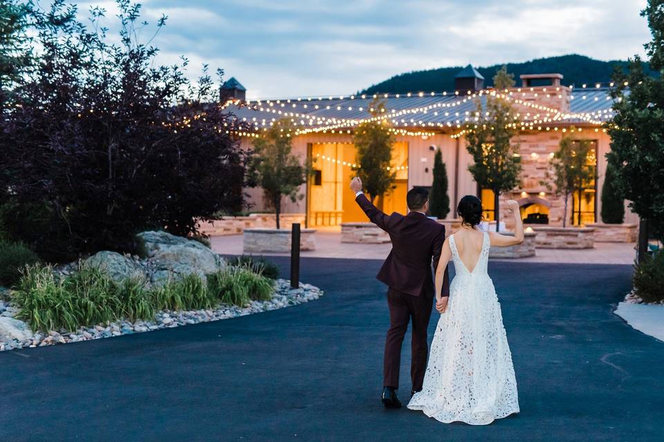 Spruce Mountain Courtyard