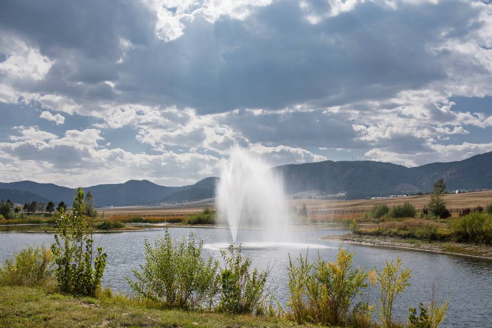 Fountain & Lake