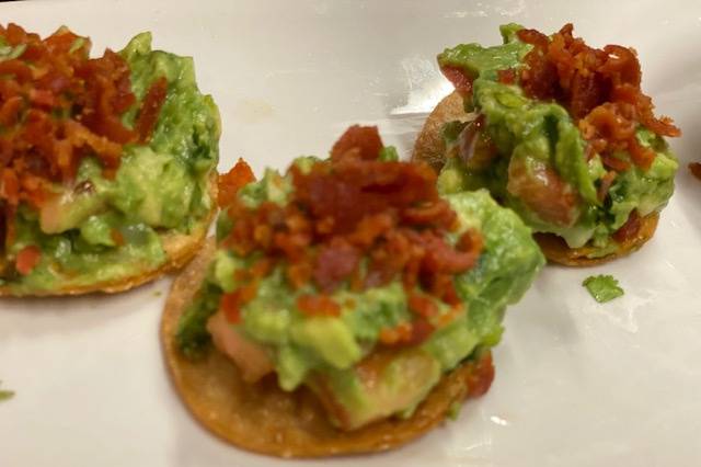 Bacon Guacamole BItes