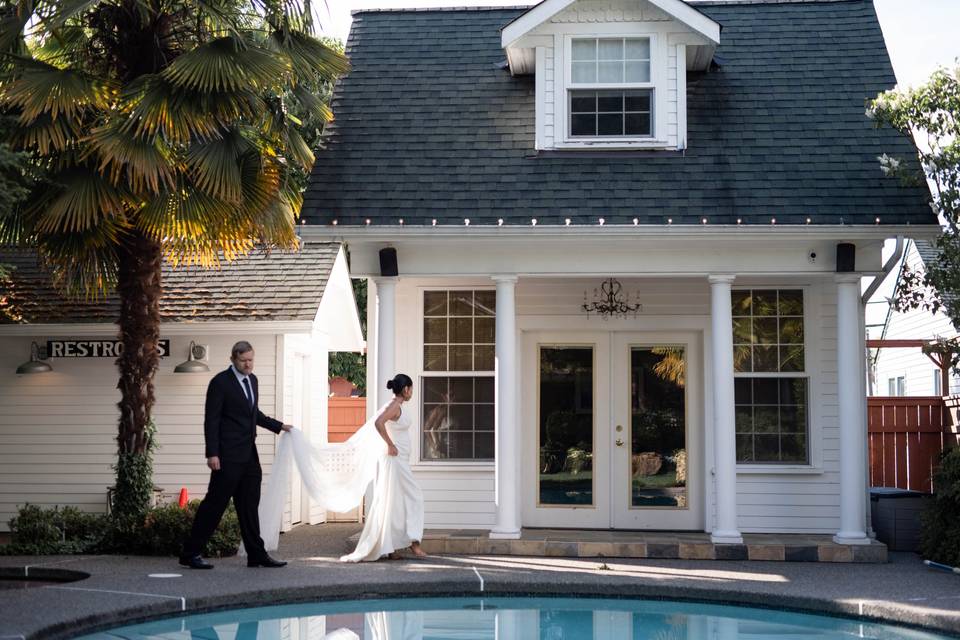 Tacoma waterfront wedding