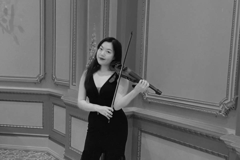 Elizabeth Tsung Violin