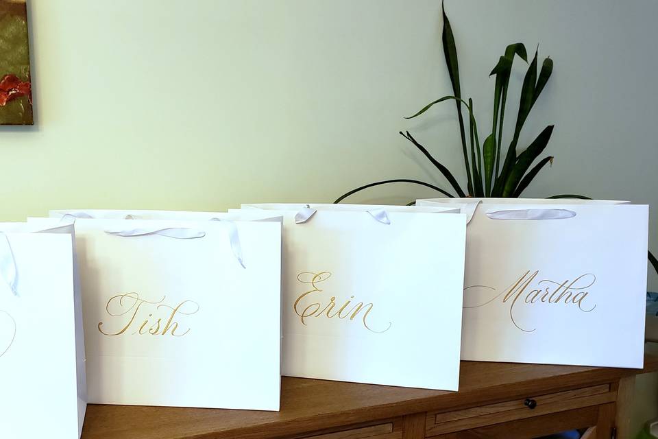 Personalized gift bags