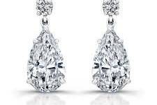 Diamond earrings-the perfect complement to any wedding dress, featuring Round and Pear Sahpe Diamonds.