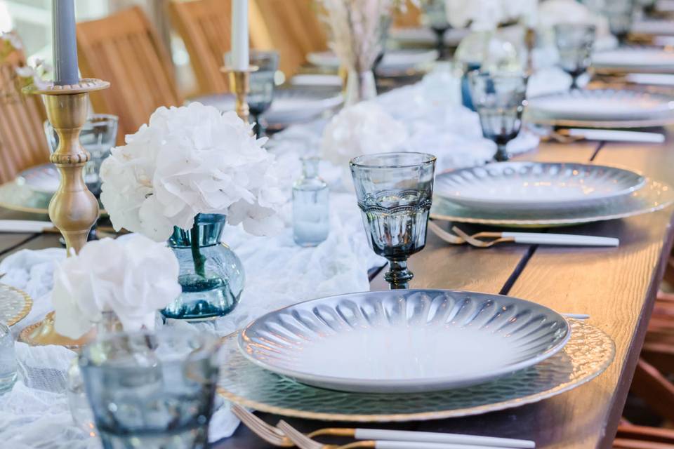 Blue and White Tablescape