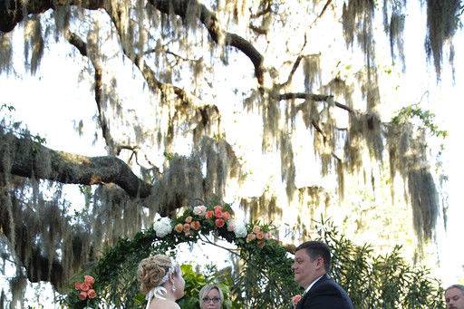 Outdoor autumn wedding in orlando, florida